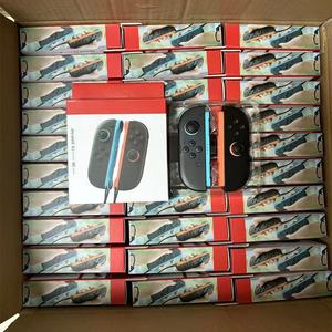 คอนโทรลเลอร์ไร้สาย BT สำหรับจอยคอน 2 ตัว (ซ้าย/ขวา) พร้อมดีไซน์ตามหลักสรีรศาสตร์และการสั่นสะเทือนคู่ - Product Image 3