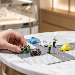 Fabricante de Coleccionables de Moda: Figuras de Resina en Miniatura de Vehículos de Tráfico, Coches de Policía y Taxis, Juguetes Artísticos, Relleno para Caja Sorpresa de Fábrica - Product Image 1