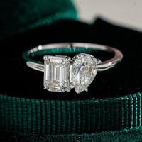 Cincin Kawin Moissanite Ganda Mewah Potongan Emerald Radiant 2 4 Karat Perak Sterling S925 Berlapis Emas Putih 18K untuk Perhiasan Wanita