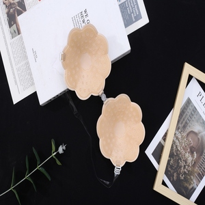 Autocollants de soutien-gorge invisibles en silicone pour dames Petite poitrine épaissie Soutien-gorge froncé Accessoire de sangle arrière transparente - Product Image 6