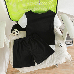 Conjunto de dos piezas de verano para niños de 3 a 8 años Camiseta deportiva sin mangas con estampado de letras y pantalones cortos informales para deportes al aire libre para <span class=keywords><strong>adolescentes</strong></span> - Product Image 2