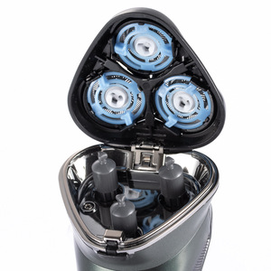 Afeitadora Eléctrica Recargable USB para Hombre, Triple Cuchilla, Lavable, Resistente al Agua IPX7, Portátil - Product Image 4