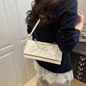 Nuevo bolso de mano Niche en PU, moderno y con textura, mini bolso bandolera unisex de alta gama con cierre de cremallera - Product Image 2