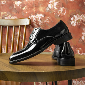 Una nueva marca de zapatos casuales de moda para hombre, de cuero genuino, lujosos y de alta calidad. - Product Image 3