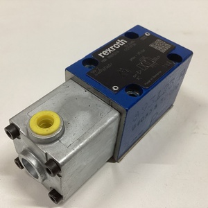 R900752414 4WP6D6X/ Distributeur hydraulique à commande pneumatique à grande taille 6 voies CETOP03 - Product Image 3