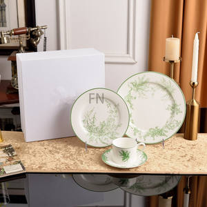Ensemble de 2 assiettes à dîner en porcelaine à motif végétal simple européen promotionnel - Product Image 5