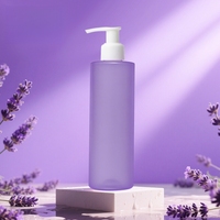 Bouteille pompe PET givrée violette 300 ml pour shampoing, gel douche, lotion, sérum de soin, crème visage, avec logo personnalisé, rechargeable et anti-fuite
