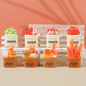 Juguete de Comida Simulado en 3D, Baguette de Resina, Adorno Artesanal, Modelo en Miniatura, Decoración de Cocina, 4 Piezas - Product Image 3