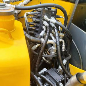 Mini-excavatrice sur chenilles d'occasion Komatsu PC70 PC70-7 PC70-8 de 7 tonnes, hydraulique, pour travaux de terrassement, avec boîte de vitesses CE - Product Image 4