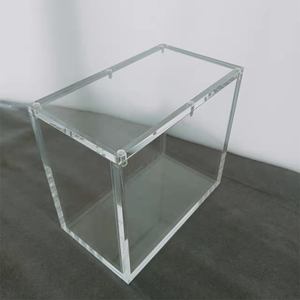 Large acrylic box with lid, Small acrylic box with lid