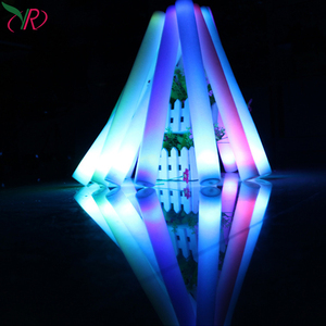 Vente en gros OEM Logo personnalisé Bâton lumineux en mousse lumière LED clignotante pour les fans de fête Bâton lumineux de couleur pour concert - Product Image 4