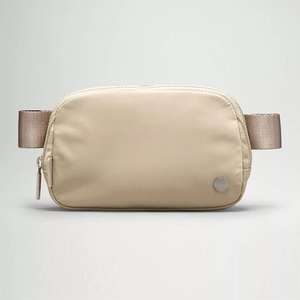 Riñonera cruzada transparente de alta calidad Lulu Belt Bag logo Lulu Shoulder Travel Bag Tamaño grande Nylon Impermeable Cierre de cremallera - Product Image 6