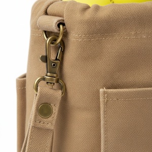 Pochette à cordon en toile cirée pour balles de pickleball 12 oz, légèrement cirée, avec logo personnalisé, vente en gros, pour balles de tennis - Product Image 4