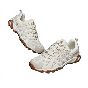 Nouvelles Chaussures de Randonnée et de Trail Décontractées en Maille Respirante Antidérapantes et Résistantes à l'Usure pour Couples, Toutes Saisons 2025 - Product Image 1