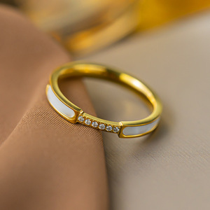 Bague ajustable pour femme <span class=keywords><strong>en</strong></span> acier inoxydable plaqué or 18 carats, motif marguerite géométrique, chiffres romains, papillon et diamant - Product Image 2