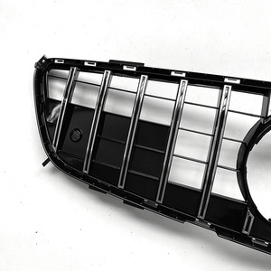 กระจังหน้าทรง GT สำหรับ Mercedes-Benz SL-Class R231 ผลิตจากพลาสติก ABS สำหรับเปลี่ยนแทนกระจังหน้าเดิม ปี 2013-2016 - Product Image 4