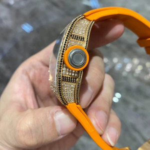 Reloj Automático Esqueleto de Alta Calidad con Incrustaciones de Diamantes en Oro Rosa y Correa de Goma Naranja - Product Image 2