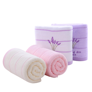 Vente en gros Serviettes en pur coton pour adultes et hommes et Nettoyant domestique pour le visage ultra-doux depuis des milliers d'années - Product Image 3