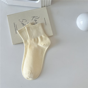 Offre Spéciale printemps et été Ins couleur Pure mi-tube court mince respirant <span class=keywords><strong>coton</strong></span> tendance femmes <span class=keywords><strong>chaussettes</strong></span> mignon - Product Image 6