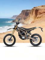 Moto tout-terrain Surron Ultra Bee 24.5KW 2026 avec rétroviseur et kit route