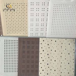 Carreau de plafond en gypse laminé professionnel panneau de gypse perforé panneau de plafond <span class=keywords><strong>Suspension</strong></span> système de grille en métal - Product Image 3