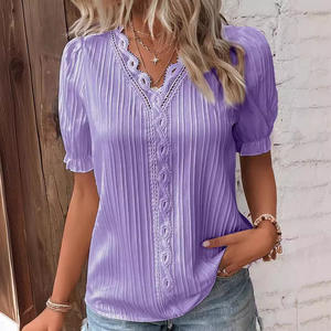 Blusas y Camisas de Mujer de Talla Grande con Cuello en V Sólido, Diseño Hueco, Manga Corta, Holgadas, Estilo Urbano, Moda Vacacional 2026 - Product Image 3