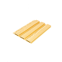 Rejilla de PVC de compuesto de madera y plástico a precio directo de fábrica / Panel de listones acanalados ecológico para pared de fondo y divisor de ambientes