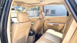 SUV Usato <span class=keywords><strong>Hyundai</strong></span> Tucson 2.0L 4AT LHD 141CV Tetto Apribile Elettrico 6 Airbag SUV Compatto Spazioso <span class=keywords><strong>Auto</strong></span> Usata Affidabile per Esportazione - Product Image 6