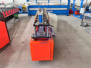 Rolvormmachine voor onderste panelen van rolluiken, deurkozijnenmachine, rolluikenmachine te koop - Product Image 6