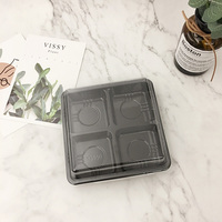 266 Huayi Fabrik Einweg-Kunststoff-PET Weiß-Schwarzer Behälter mit Deckel Quadratische Kuchen- und Dessertbox mit 4 Fächern Verpackungsbox