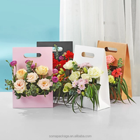 Desain Novel Modern Tas Kertas Tahan Minyak Kantong Kertas untuk Hadiah Tas Hadiah Bunga
