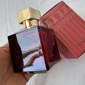 Spray Corpo di Lusso 100ml, Fragranza a Lunga Durata EDP Eau De Parfum Unisex, Profumo Originale di Marca per Uomo e Donna, Vendita all'Ingrosso - Product Image 6