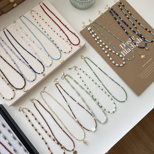 <span class=keywords><strong>Collier</strong></span> empilable bohème ethnique <span class=keywords><strong>en</strong></span> pierres naturelles et cristaux, <span class=keywords><strong>collier</strong></span> ras-du-cou de luxe <span class=keywords><strong>en</strong></span> pierres naturelles, bijoux plaqués or - Product Image 1