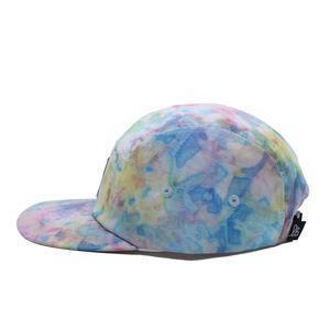 Gorra Deportiva Personalizada de Alta Calidad de 5 Paneles con Estampado Tie-Dye, Protección Solar, Impermeable - Product Image 3