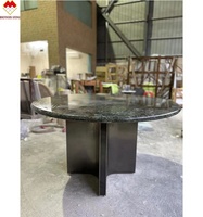 Table ronde en granit Labradorite Lemurian, plateau de table en granit de Madagascar, table centrale rétroéclairée, granit bleu Zzul Bahia
