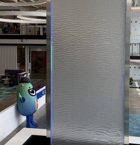 Rideau en maille métallique en acier inoxydable tissé - Maille métallique décorative pour façades architecturales, cloisons de espaces commerciaux - Product Image 5