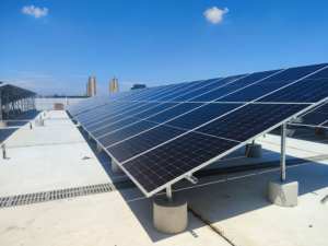 Longi Venta caliente más popular Hi-<span class=keywords><strong>Mo</strong></span> X10 BC Media celda LR7-72HVD 640-665M bifacial 640W 645W 650W 655W 660W 665W Panel solar Longi - Product Image 4