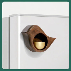 Sonnette en bois magnétique en forme d'oiseau Sonnette décorative en bois pour portes et fenêtres - Product Image 2