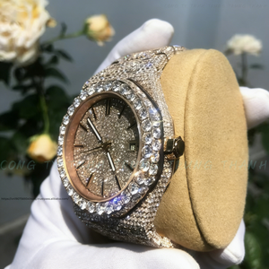 Montres en moissanite cristal de glace personnalisées en gros pour hommes, avec étiquettes d'origine, de luxe, idéales pour les fêtes et les occasions professionnelles - Product Image 2
