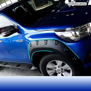 Accesorios Todoterreno para Autos y Camionetas Marca KQD, Guardabarros de ABS Pintados en Negro para Hilux Revo - Product Image 1