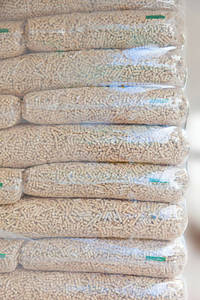 Granulés de bois DIN PLUS / EN Plus-A1 granulés de bois en gros Europe biomasse granulés de bois en 15kg - Product Image 2