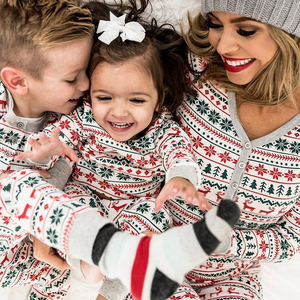 Pijamas Navideños Familiares para Niños y Conjuntos a Juego para las Temporadas de Verano y Otoño - Product Image 4