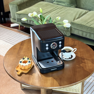 US Stock <span class=keywords><strong>Barista</strong></span> 20bar Family Cafe Espresso Machine 3 1 Función Cápsulas <span class=keywords><strong>Cafetera</strong></span> Máquina de plástico negro para uso doméstico - Product Image 3