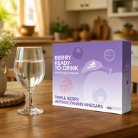 Gemengde bessen-geïnfuseerde appelazijn drank, puur gefermenteerde appel drank met zoet bessen aroma voor casual consumptie