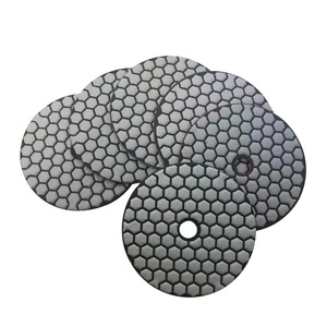 Almohadilla de Pulido Hexagonal OEM de Alta Dureza con Abrasivos de Diamante y Resina para Pulir Pisos de Piedra y Concreto - Product Image 1