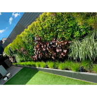 Jardinière murale suspendue à 3 trous, grande pochette verticale en plastique pour jardin, pot de fleurs durable pour la maison et l'hôtel