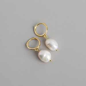 MW Disponibili Orecchini a Clip in <span class=keywords><strong>Argento</strong></span> <span class=keywords><strong>925</strong></span> Placcato Oro 18K con Perle Barocche Irregolari d'Acqua Dolce, Gioielli da Donna all'Ingrosso - Product Image 4