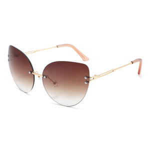 Elegantes Gafas de Sol Cat Eye sin Montura, Lentes de PC con Protección UV400, Marco de Metal, para Mujer, a la Moda, Protección Solar, Estilo Viaje, Color Negro - Product Image 2