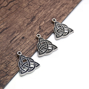 Black Oil Coated Triquetra Pendant 2.5cm Zinc Alloy For Necklace Making DIY Jewelry Accessory - Product Image 2