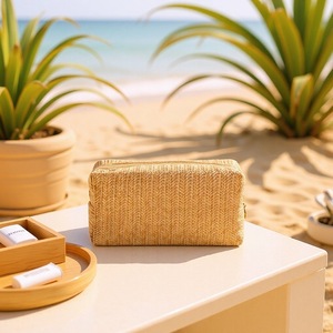 Bolsa de Cosméticos Tejida de Paja PP, Bolsa de Viaje Portátil, Bolsa de Almacenamiento Cuadrada Multiusos para Monedas, Lápiz Labial, Maquillaje y Artículos de Aseo - Product Image 2